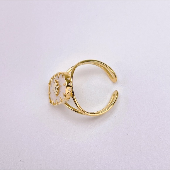 NEW Gold White Quartz Bohemian Design Adjustable Gold Plated Ring - Picture 4 of 6